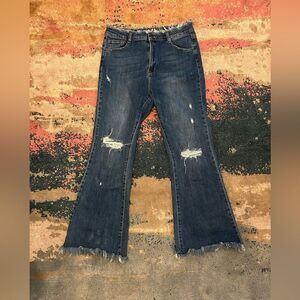 Risen Distressed Wide Leg Jeans